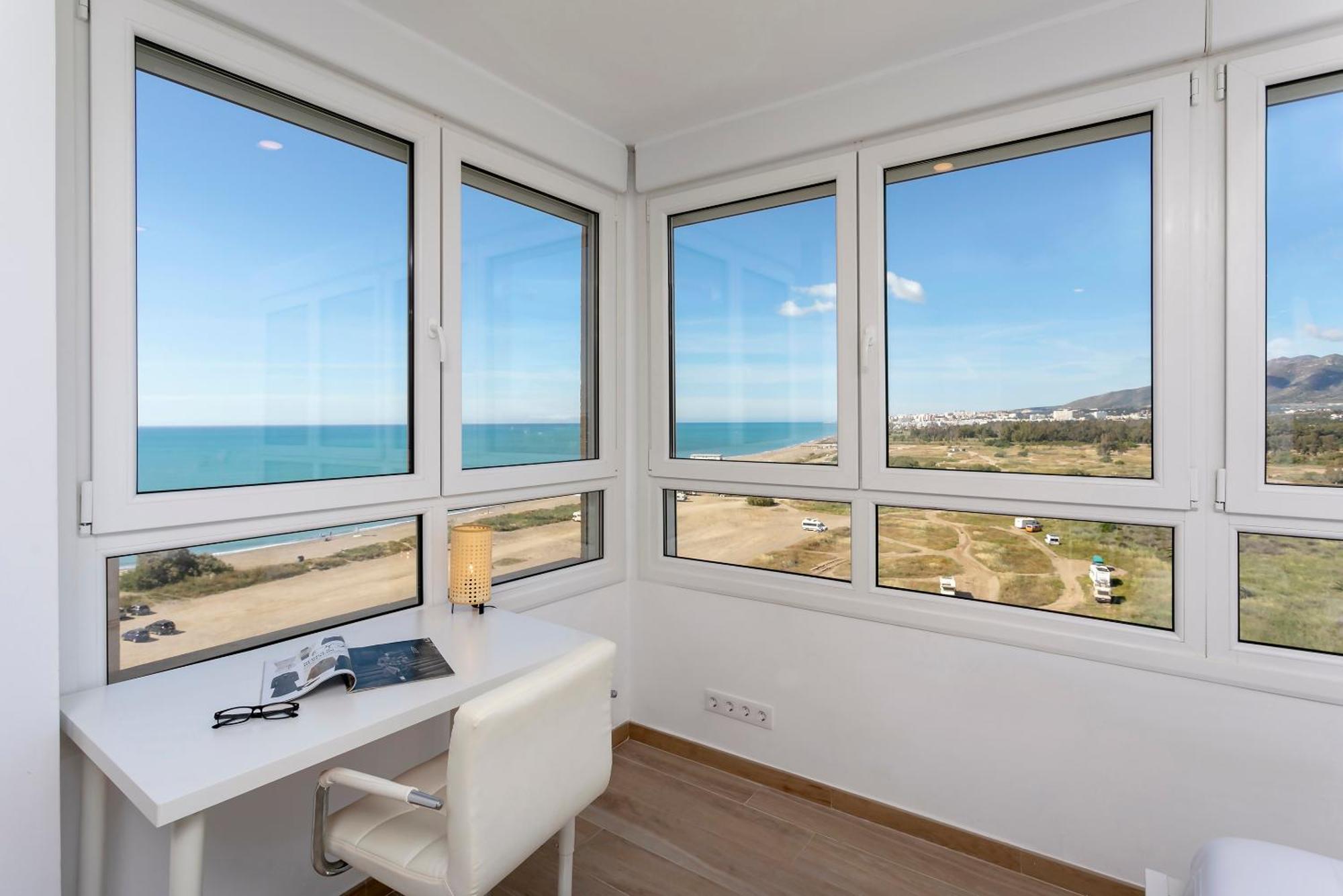 Appartement Sunstay Guadalmar Loft Seaview *